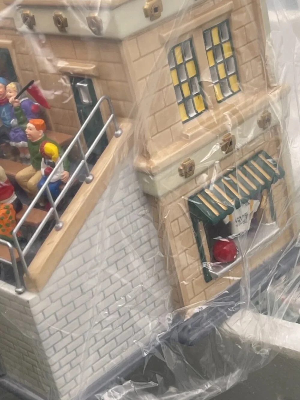 Department 56 The Original Snow Village NFL Football Champsfield Stadium #55001